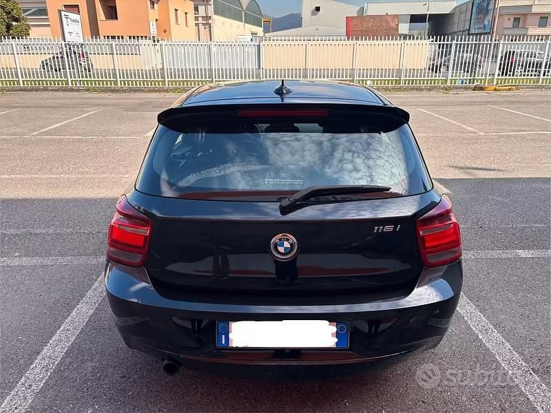 Usata BMW 116 Sport Line 2014 Nero Utilitaria