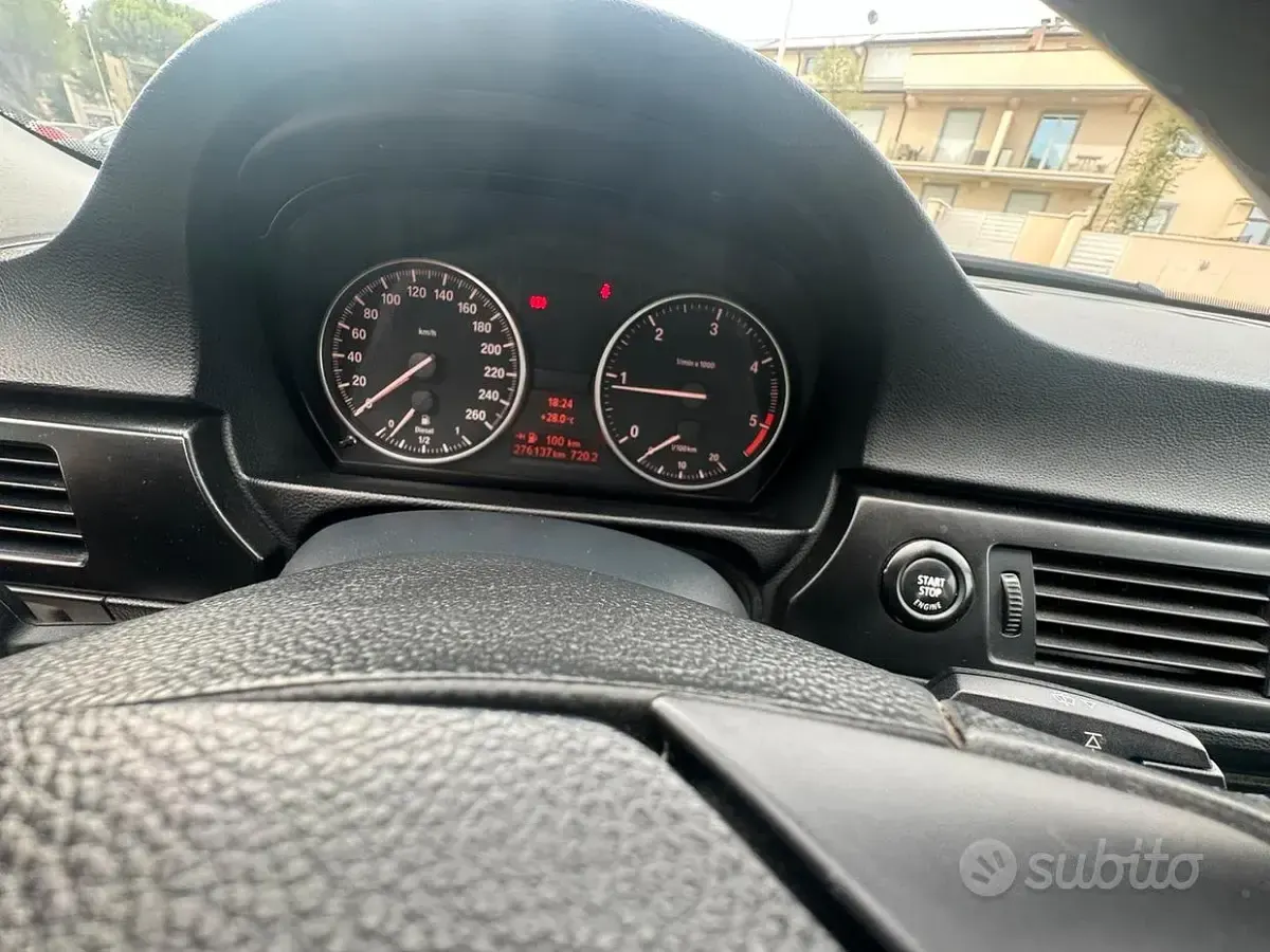 Usata BMW 320 177 CV (130 kW) 2008 Nero Berlina