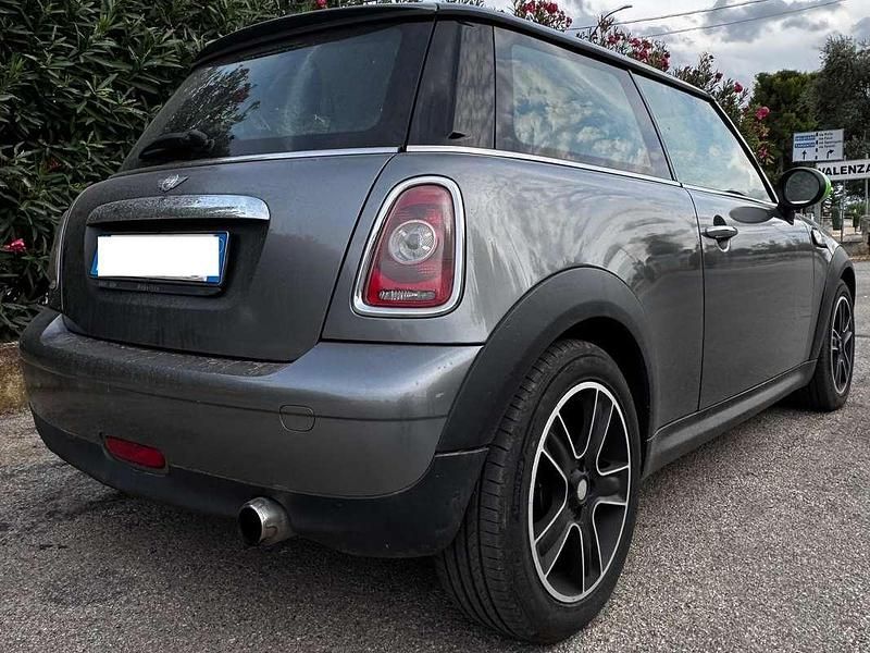 Grigio Usata 2009 Mini ONE Due volumi | 4200 € (Buon prezzo) - Immagine 1/4