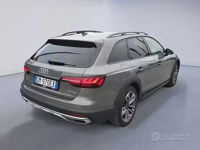 Usata Audi A4 Allroad Business 204 CV (150 kW) 2022 Grigio Station wagon