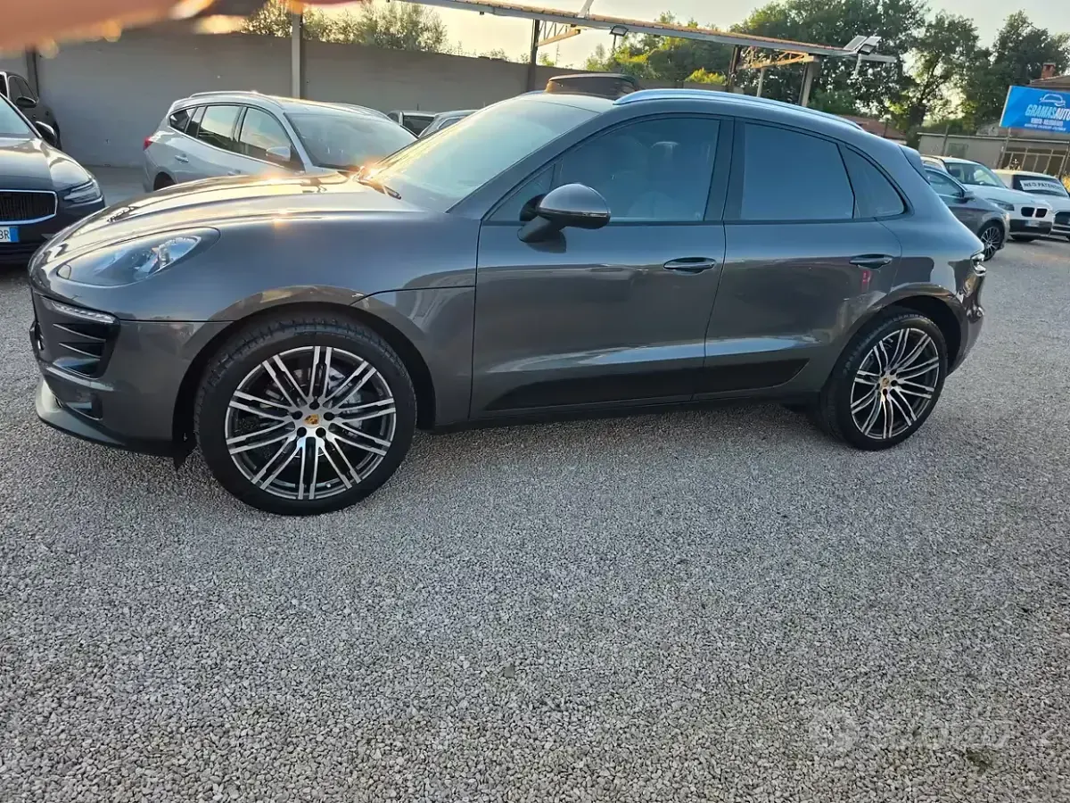 Usata Porsche Macan 250 CV (183 kW) 2015 Grigio SUV
