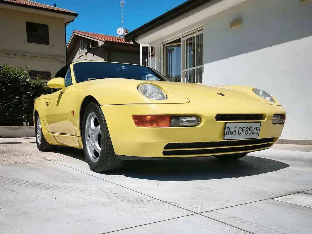 Usata Porsche 968 Cabriolet 239 CV (175 kW) 1992 Giallo Cabrio