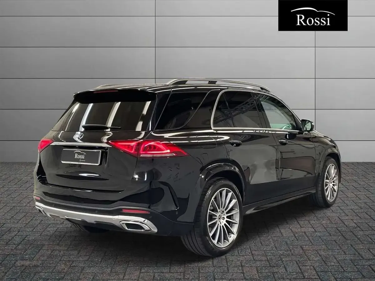 Usata Mercedes GLE300 Premium 272 CV (200 kW) 2022 Nero metallizzato SUV