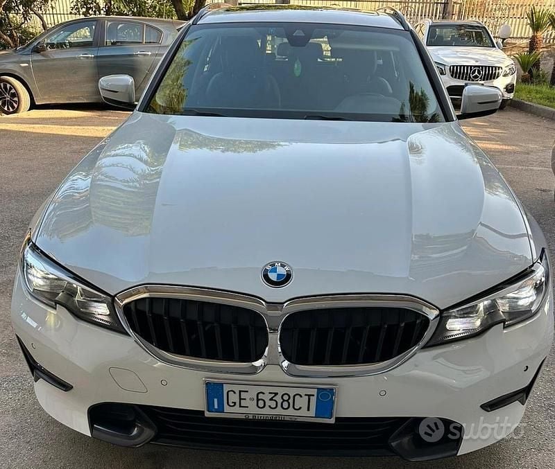 Usata BMW 320e Advantage 190 CV (139 kW) 2021 Bianco Station wagon