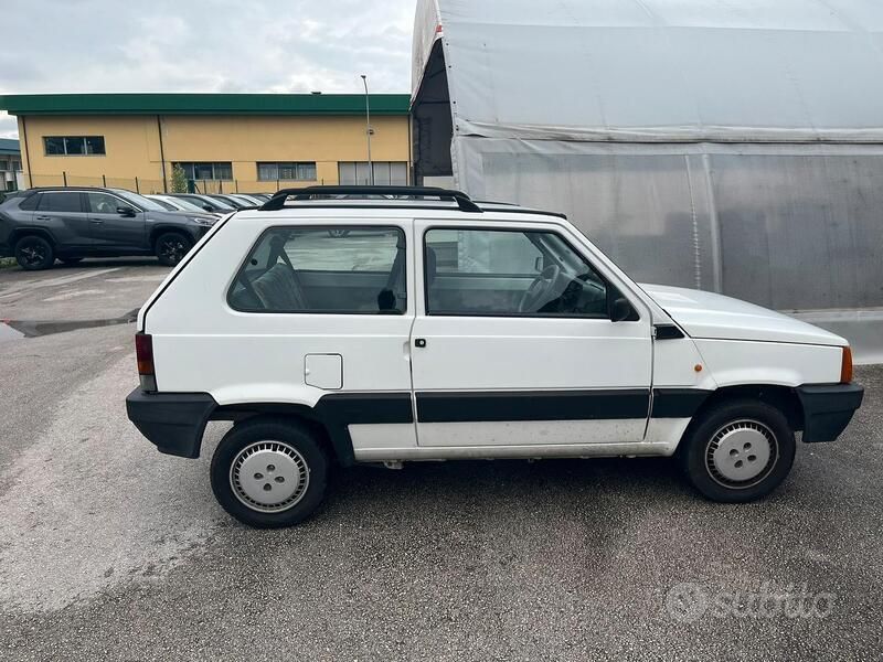 Usata Fiat Panda 54 CV (39 kW) 2001 Bianco Utilitaria