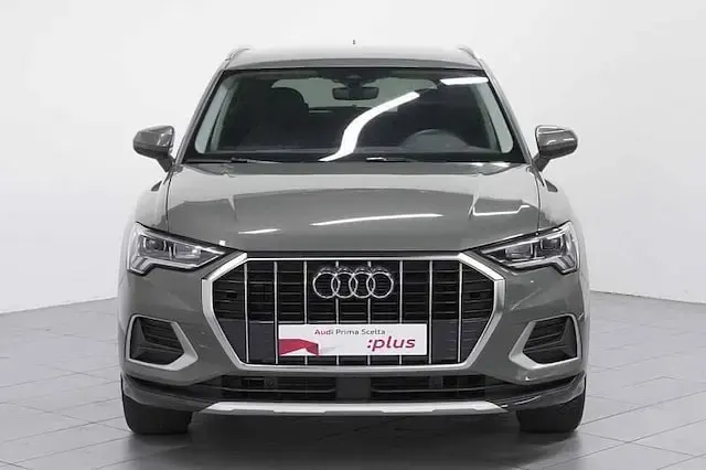 Usata Audi Q3 Advanced Plus 150 CV (110 kW) 2025 Grigio chronos metallizzato SUV