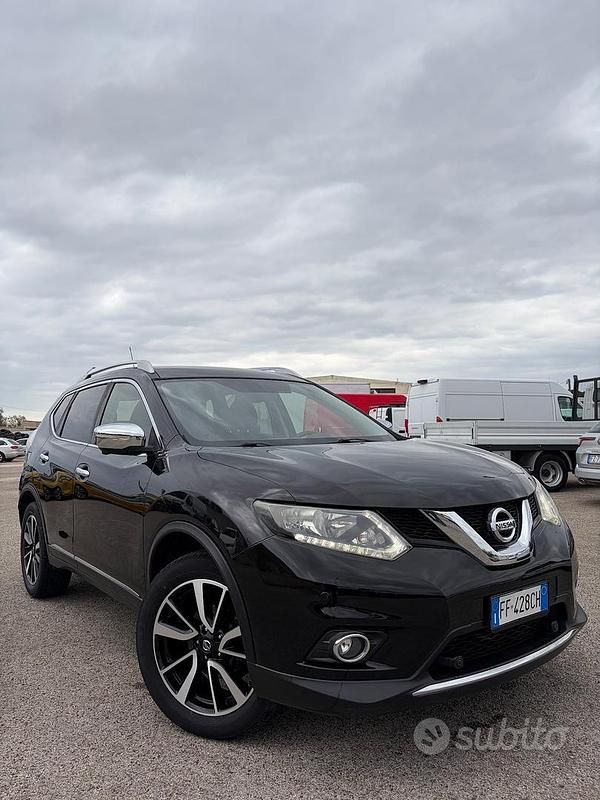 Usata Nissan X-Trail Tekna 130 CV (95 kW) 2016 Nero SUV