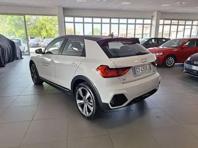 Usata Audi A1 Ambiente 116 CV (85 kW) 2025 Bianco SUV