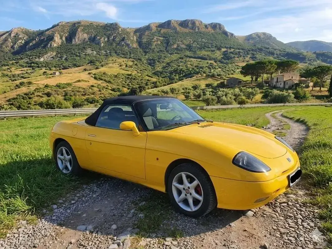 Usata Fiat Barchetta 131 CV (96 kW) 1998 Giallo Cabrio