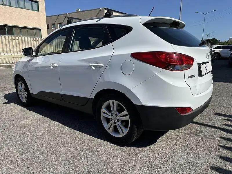Usata Hyundai ix35 Classic 116 CV (85 kW) 2010 Bianco SUV