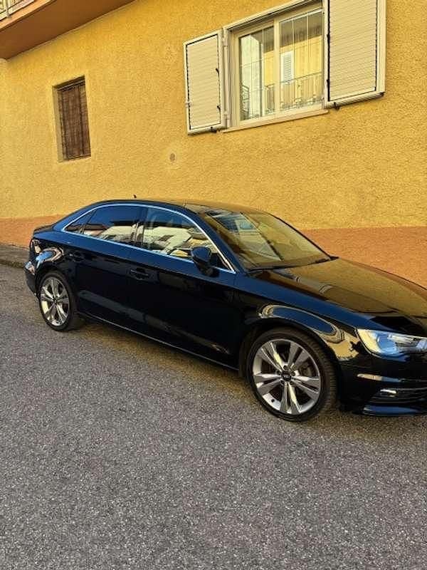 Gebraucht Audi A3 Ambiente 110 PS (80 kW) 2015 Schwarz Limousine