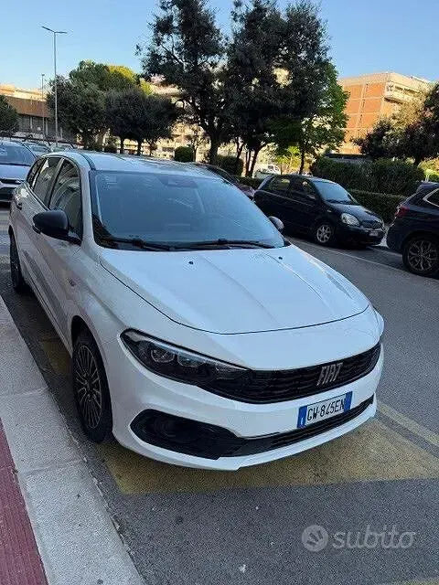 Usata Fiat Tipo S 131 CV (96 kW) 2024 Bianco Station wagon