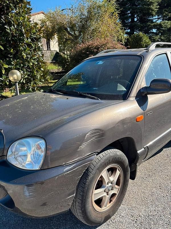 Usata Hyundai Santa Fe 2005 Grigio SUV