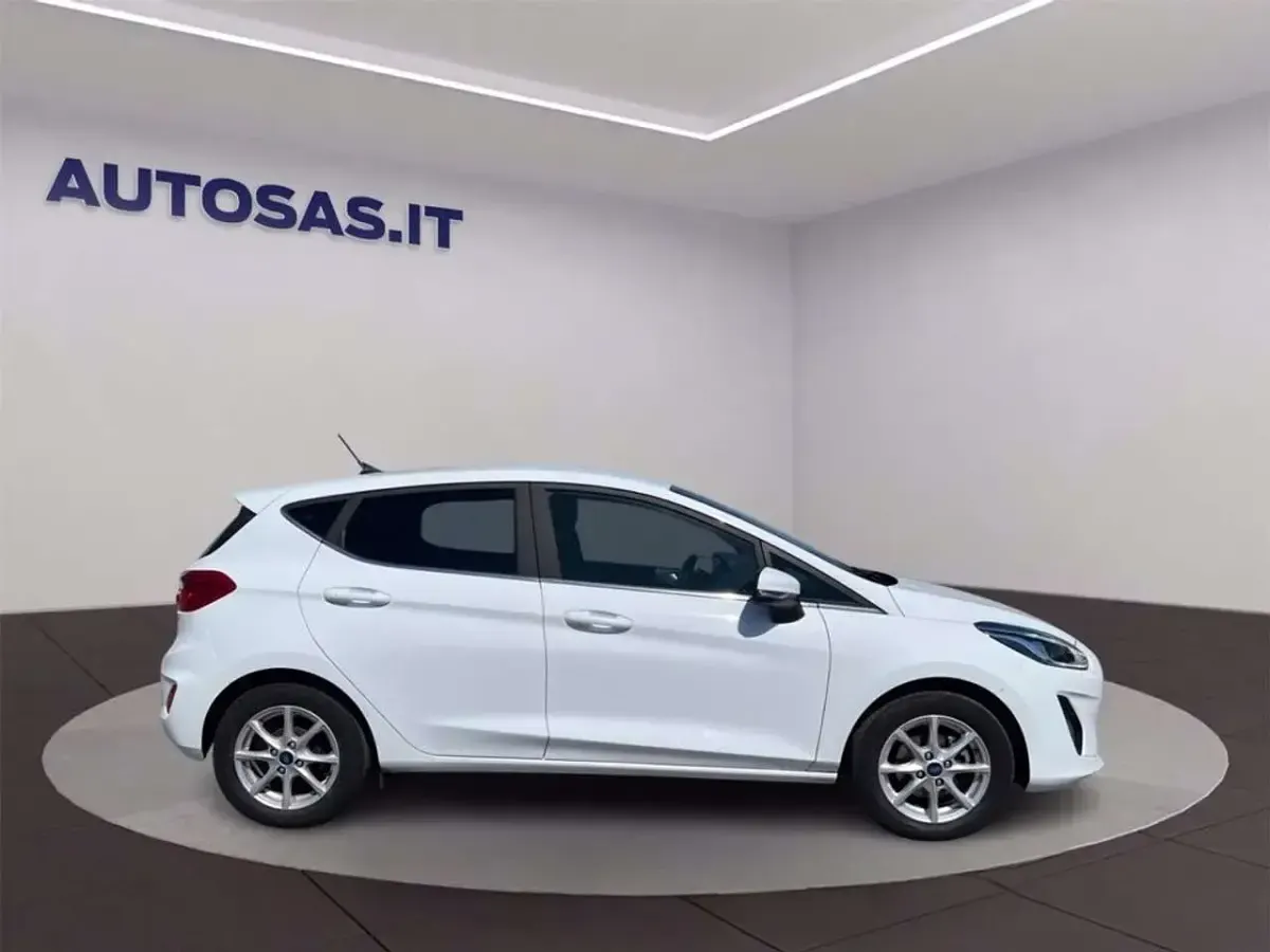 Usata Ford Fiesta Titanium 75 CV (55 kW) 2021 Bianco Utilitaria