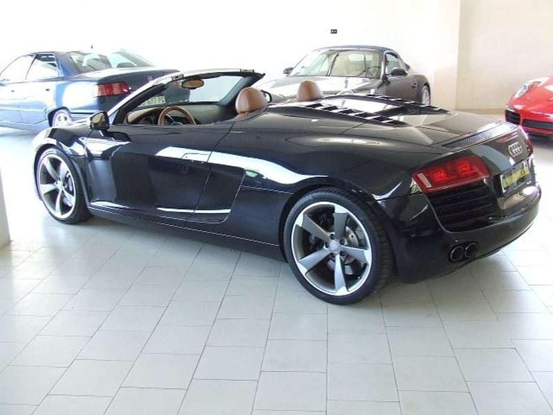 Usata Audi R8 Spyder 430 CV (316 kW) 2011 Nero Cabrio