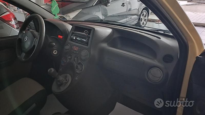 Occasion Fiat Panda Dynamic 59 ch (43 kW) 2008 Jaune Berline