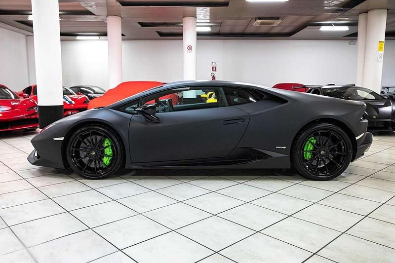 Usata Lamborghini Huracán 610 CV (448 kW) 2016 Nero noctis Coupé