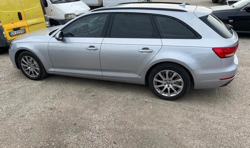 Usata Audi A4 Sport 190 CV (139 kW) 2016 Grigio Station wagon