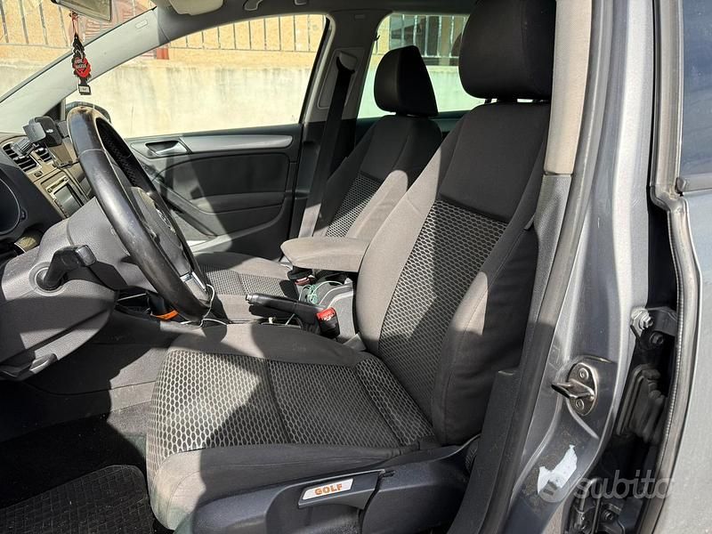 Usata VW Golf VI 110 CV (80 kW) 2009 Grigio Utilitaria
