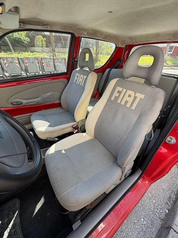 Usata Fiat 600 Active 54 CV (39 kW) 2005 Rosso Utilitaria
