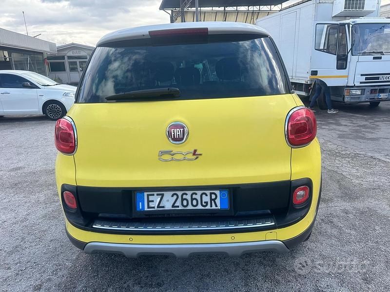 Usata Fiat 500L Trekking 105 CV (77 kW) 2013 Giallo Monovolume