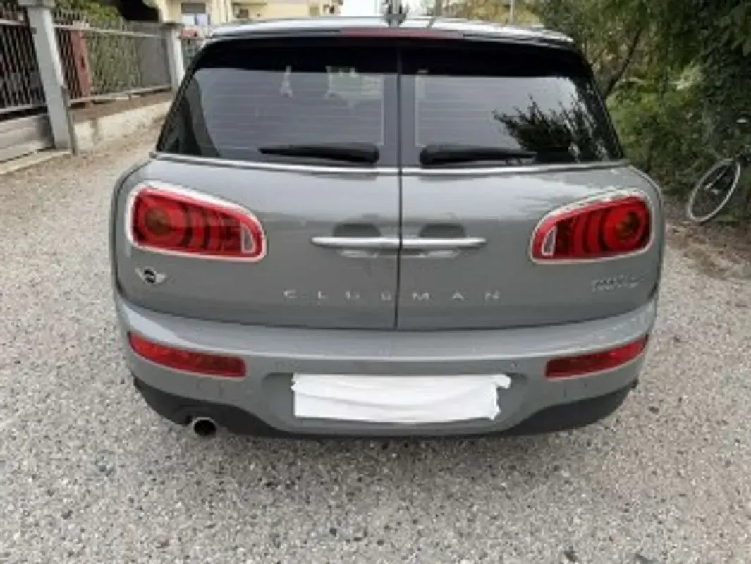 Usata Mini Cooper D Clubman 150 CV (110 kW) 2017 Grigio Station wagon