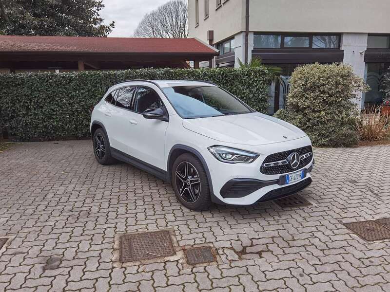 Usata Mercedes GLA220 Premium 190 CV (139 kW) 2021 Bianco SUV