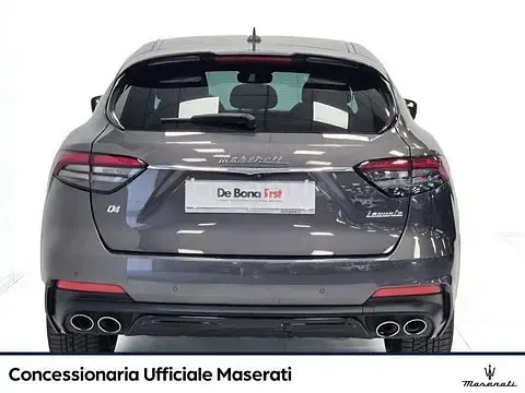 Usata Maserati Levante 250 CV (183 kW) 2021 Grigio SUV
