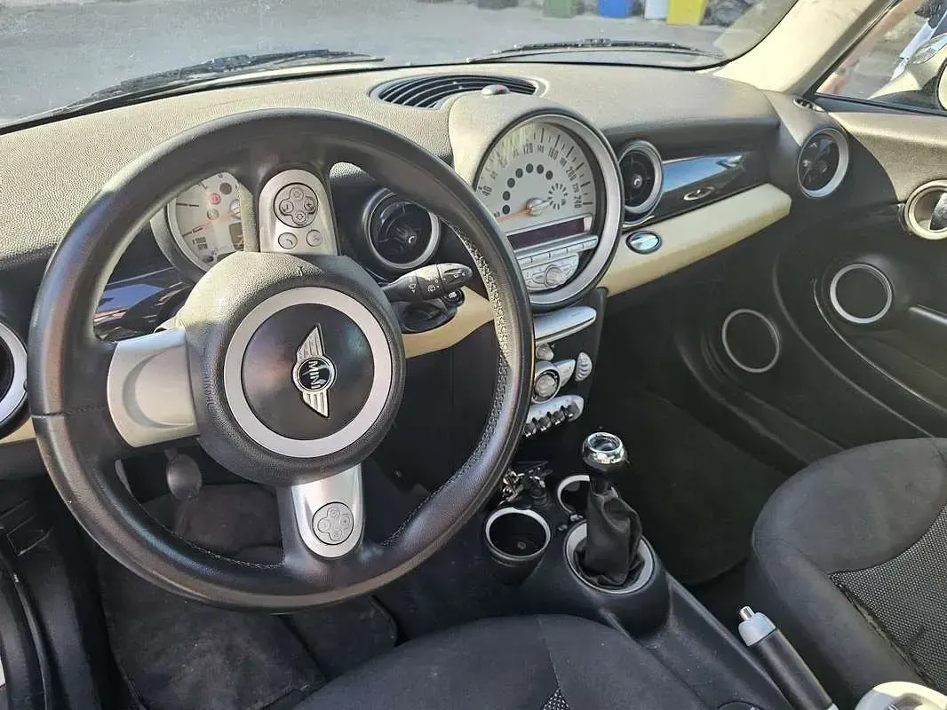 Usata Mini Cooper D Chili 109 CV (80 kW) 2008 Utilitaria
