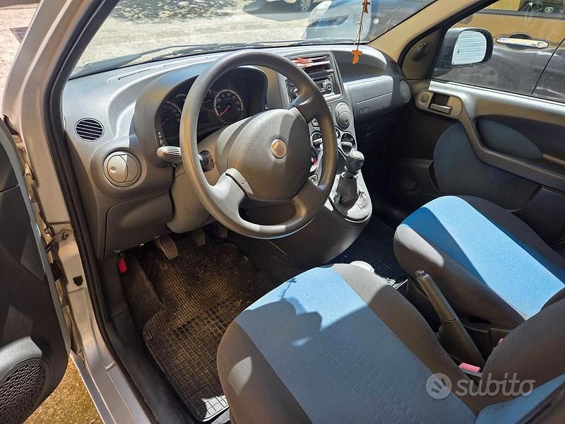 Usata Fiat Panda 70 CV (51 kW) 2010 Grigio Utilitaria