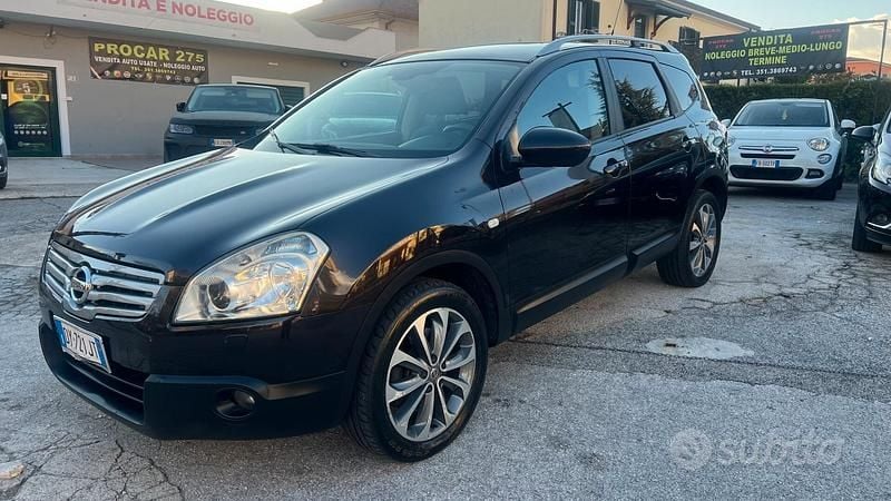 Nero Usata 2010 Nissan Qashqai +2 Tekna SUV | 4500 € (Super prezzo) - Immagine 1/4
