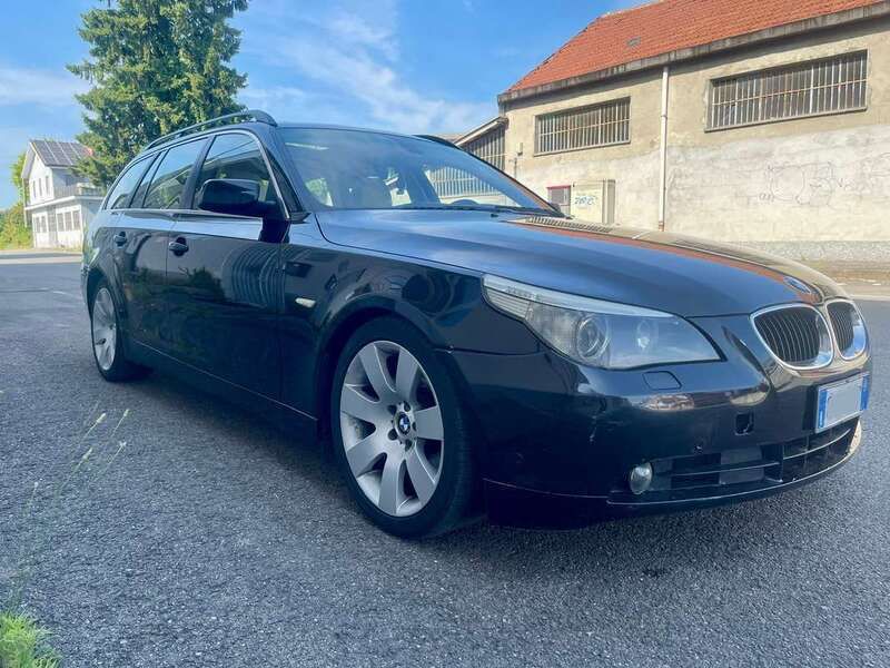 Usata 2004 BMW 530 Station wagon | 4500 € (Buon prezzo) - Immagine 1/4