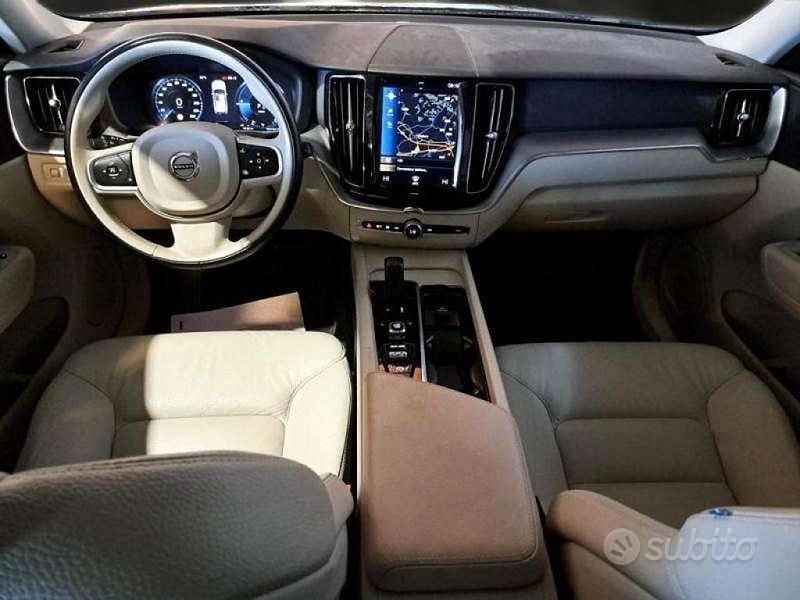Usata Volvo XC60 253 CV (186 kW) 2020 Nero SUV