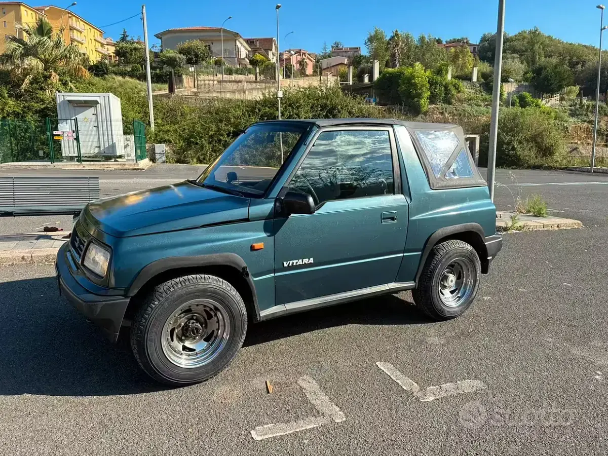 Usata Suzuki Vitara 75 CV (55 kW) 1989 Verde Cabrio