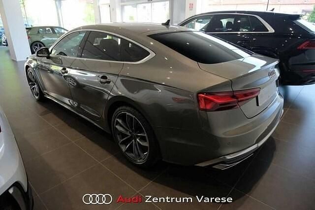 Nuova Audi A5 S-Line 204 CV (150 kW) 2025 Grigio chronos metallizzato