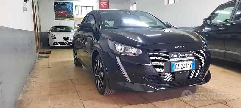 Usata Peugeot 208 Active 75 CV (55 kW) 2020 Nero Utilitaria