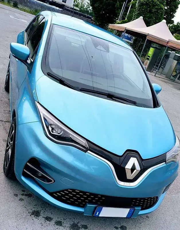 Usata Renault Zoe Intens 50 kW (69 CV) 2021 Blu Utilitaria