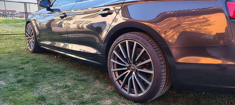 Usata Audi A5 Sportback Ambiente 190 CV (139 kW) 2017 Utilitaria