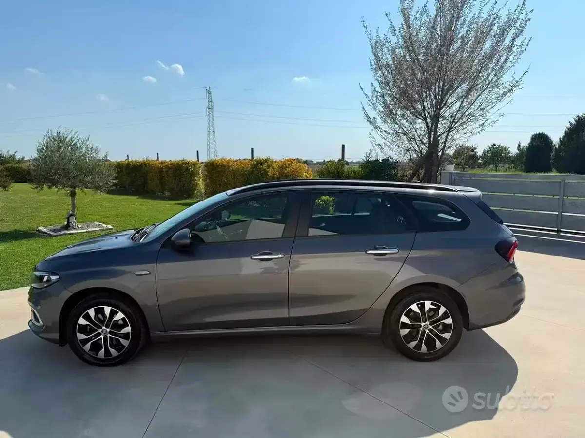Usata Fiat Tipo City Life 95 CV (69 kW) 2022 Grigio Station wagon