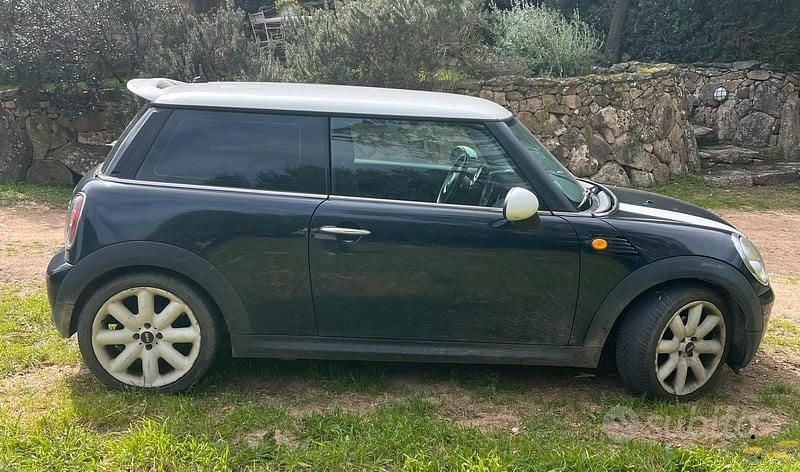 Usata Mini Cooper D 120 CV (88 kW) 2008 Utilitaria