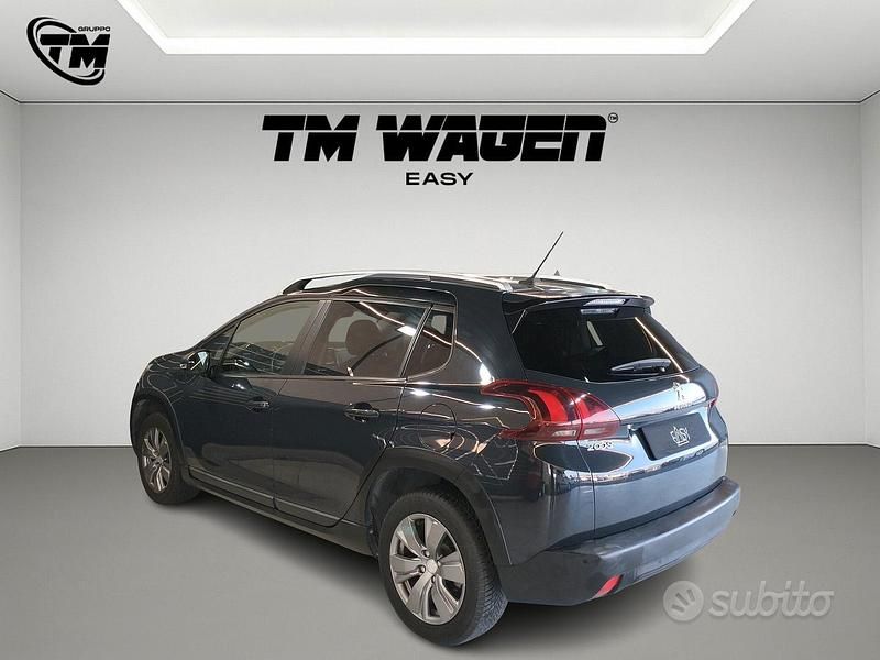 Usata Peugeot 2008 Active 83 CV (61 kW) 2019 Blu/azzurro SUV