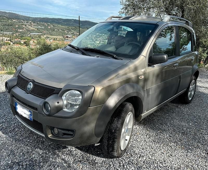 Usata 2006 Fiat Panda Cross Cross Due volumi | 5800 € - Immagine 1/4
