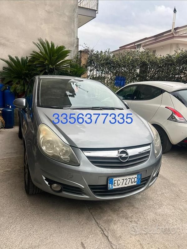 Usata Opel Corsa 95 CV (69 kW) 2011 Grigio Utilitaria