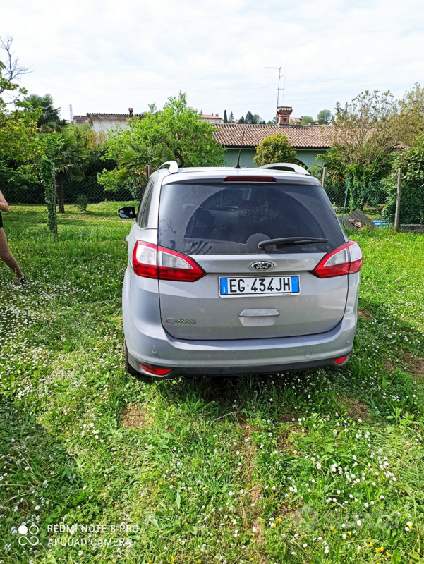 Usato 2011 Ford Grand C-Max Diesel 105 CV (1.000 €)