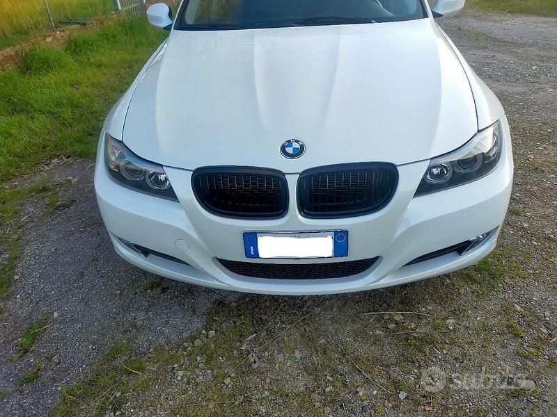 Usata BMW 316 116 CV (85 kW) 2011 Bianco Berlina