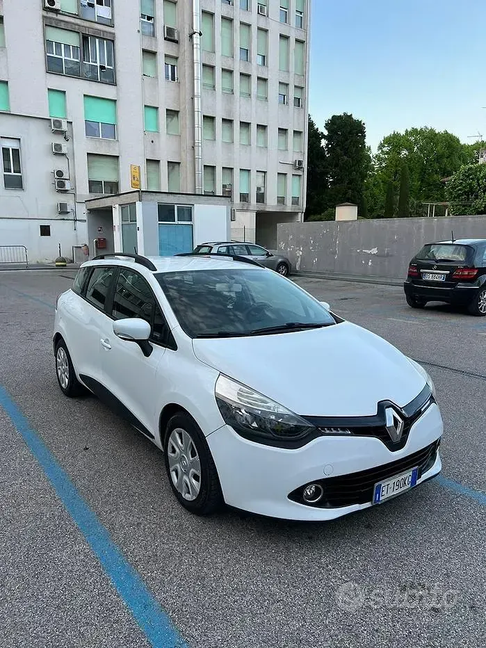 Usata Renault Clio 75 CV (55 kW) 2013 Bianco Station wagon