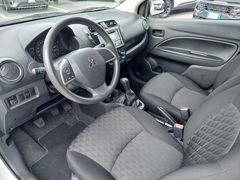 Usata Mitsubishi Space Star Invite 70 CV (51 kW) 2023 Bianco Berlina