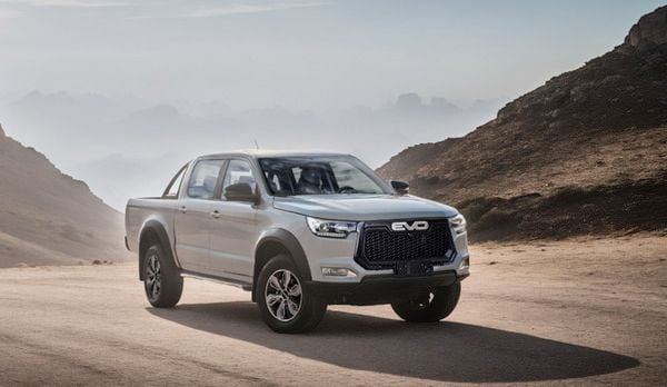 Nuova EVO Cross 4 139 CV (102 kW) 2025 Nero Pick-up