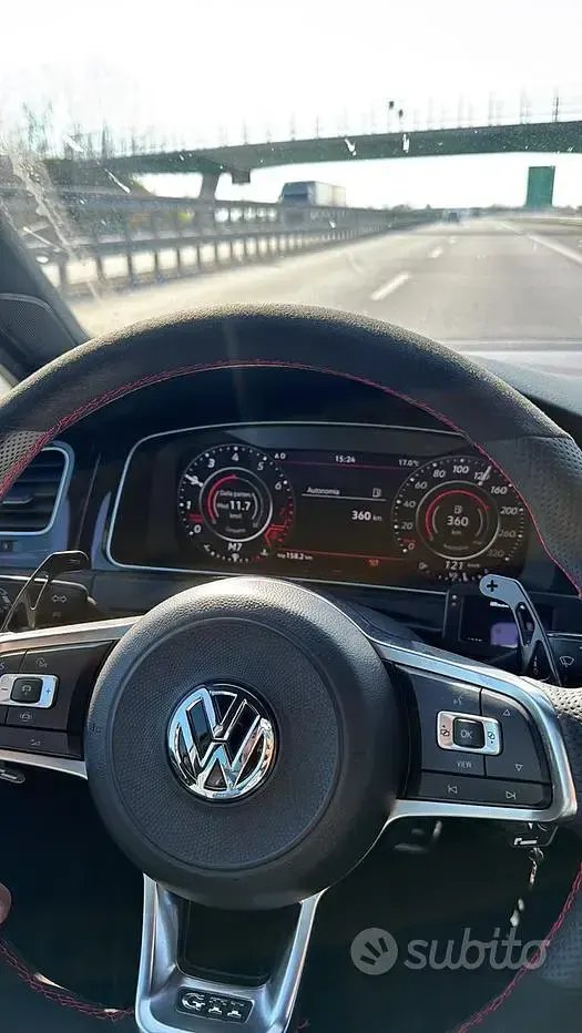 Usata VW Golf VIII GTI 245 CV (180 kW) 2022 Berlina