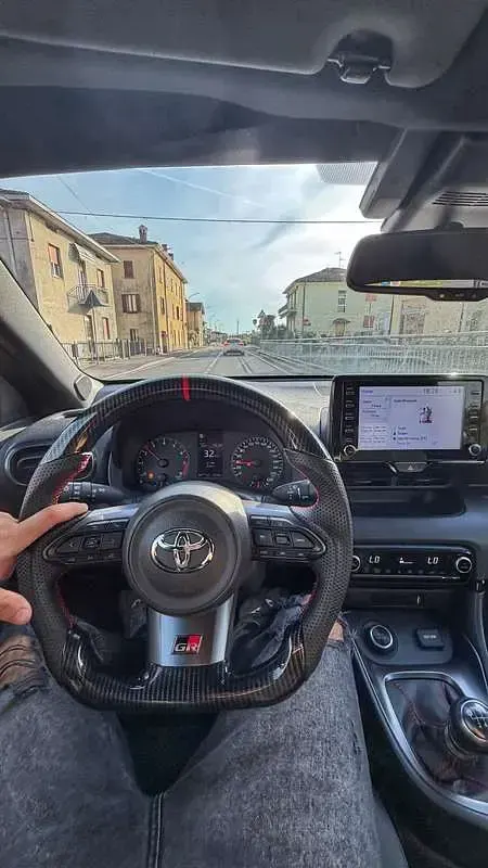 Usata Toyota Yaris 261 CV (191 kW) 2021 Utilitaria